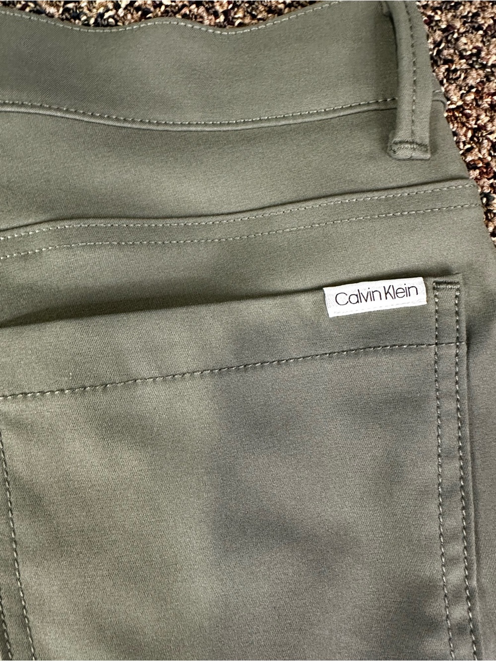 Calvin Klein Men's Olive Straight-Leg Chinos - Picture 5 of 5